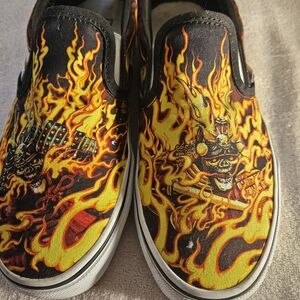 Vans  Classic Slip-On Samurai Rising Flames Black Skateboard Shoes Men 6 Women 7